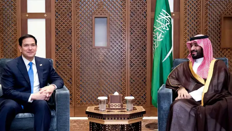 ABD ve Suudi Arabistan Arasında 100 Milyar Dolarlık Silah Anlaşması Görüşmeleri Başladı