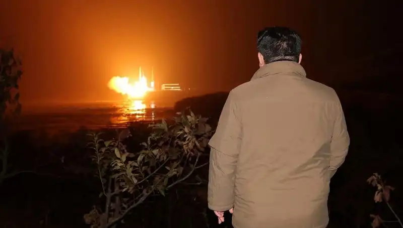 Kuzey Kore'nin Silah Programına Kimler Ödeme Yapıyor? Amerikan Vatandaşları Şokta!