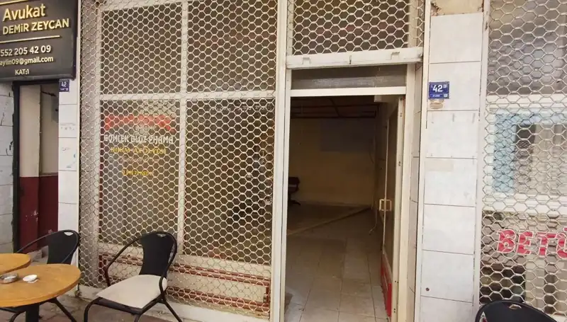 Yarım Asırlık Dükkanın Sessizliği: Sadece İsim Kaldı